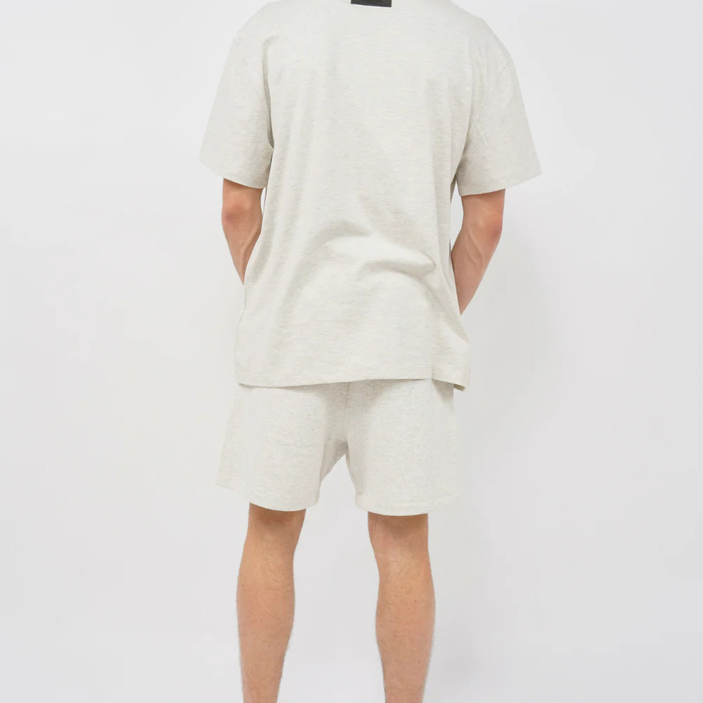 Essentials 1977 Pak Kort