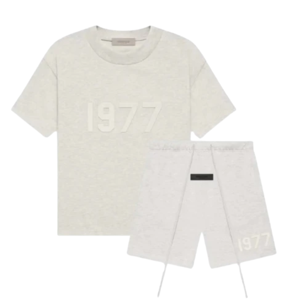 Essentials 1977 Pak Kort